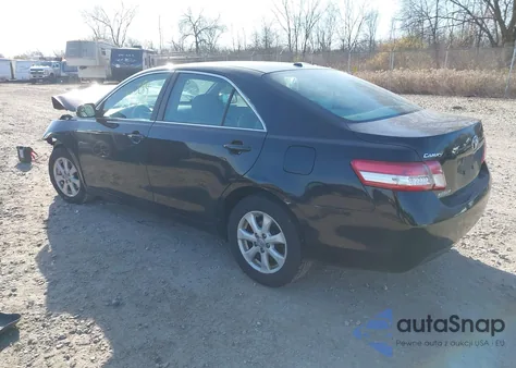 2011 Toyota Camry Le z USA, uszkodzony, nr VIN 4T1BF3EK8BU208430